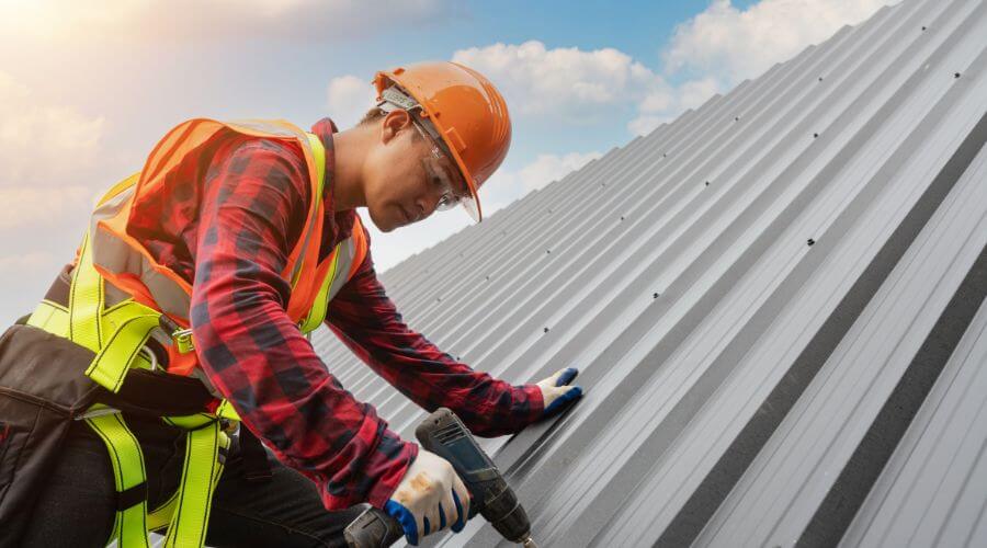 Owens Corning roofing contractor in Petersburg, OH